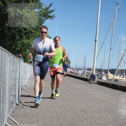 17.08.2025 - KN Förde Triathlon 2025 KatJ http://msf.ph/oto/8611806 17.08.2025 12:11:59 Laufen 328, 362, 369 meine-sportfotos.de