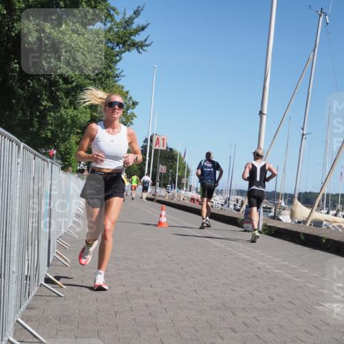 17.08.2025 - KN Förde Triathlon 2025 KatJ http://msf.ph/oto/8611925 17.08.2025 12:12:17 Laufen 335, 623 meine-sportfotos.de