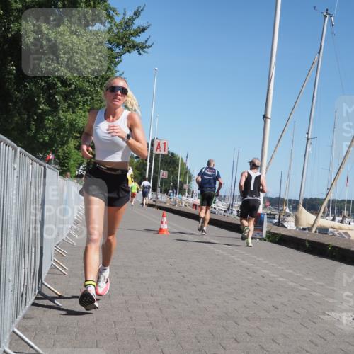 17.08.2025 - KN Förde Triathlon 2025 KatJ http://msf.ph/oto/8611929 17.08.2025 12:12:18 Laufen 335, 623 meine-sportfotos.de