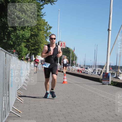 17.08.2025 - KN Förde Triathlon 2025 KatJ http://msf.ph/oto/8611947 17.08.2025 12:12:30 Laufen 370 meine-sportfotos.de