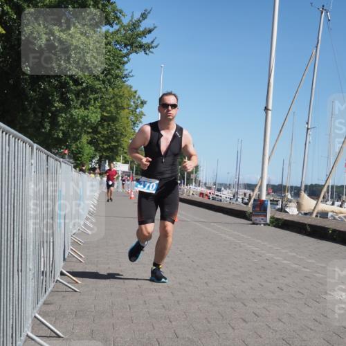 17.08.2025 - KN Förde Triathlon 2025 KatJ http://msf.ph/oto/8611955 17.08.2025 12:12:31 Laufen 370 meine-sportfotos.de