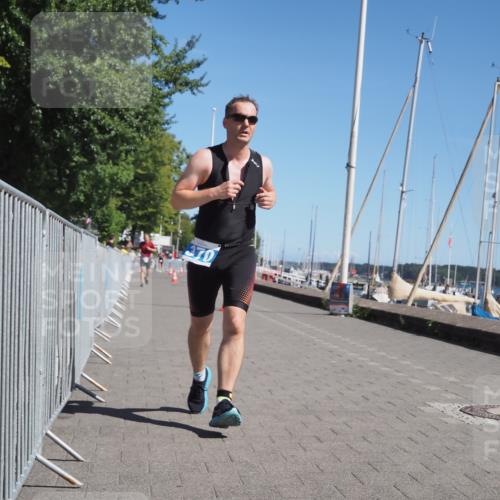 17.08.2025 - KN Förde Triathlon 2025 KatJ http://msf.ph/oto/8611964 17.08.2025 12:12:31 Laufen 370 meine-sportfotos.de