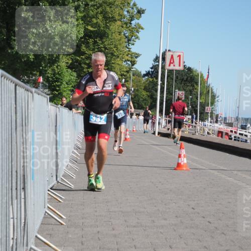17.08.2025 - KN Förde Triathlon 2025 KatJ http://msf.ph/oto/8611996 17.08.2025 12:12:56 Laufen 330, 332, 634 meine-sportfotos.de