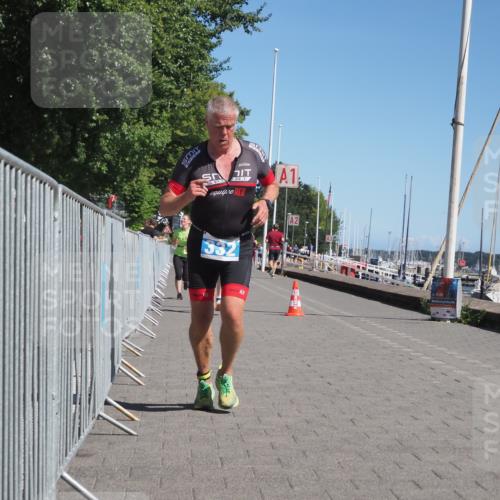 17.08.2025 - KN Förde Triathlon 2025 KatJ http://msf.ph/oto/8612001 17.08.2025 12:12:58 Laufen 330, 332, 634 meine-sportfotos.de