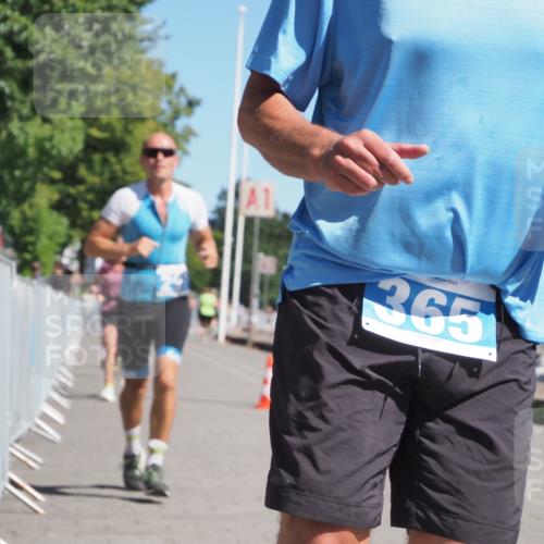 17.08.2025 - KN Förde Triathlon 2025 KatJ http://msf.ph/oto/8612047 17.08.2025 12:13:28 Laufen 293, 297, 365, 618, 639 meine-sportfotos.de