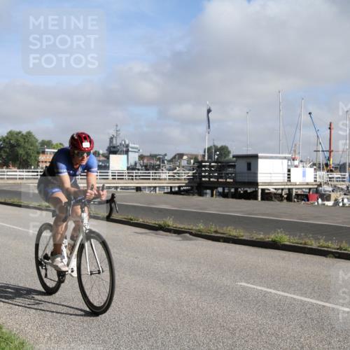 17.08.2025 - KN Förde Triathlon 2025 Yannick Fuchs http://msf.ph/oto/8612259 17.08.2025 09:19:06 Radfahren 109, 110, 113, 116 meine-sportfotos.de