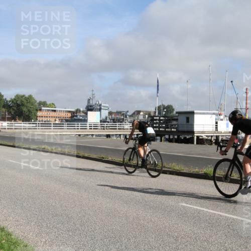 17.08.2025 - KN Förde Triathlon 2025 Yannick Fuchs http://msf.ph/oto/8612271 17.08.2025 09:20:32 Radfahren 120, 125, 126, 127, 198 meine-sportfotos.de