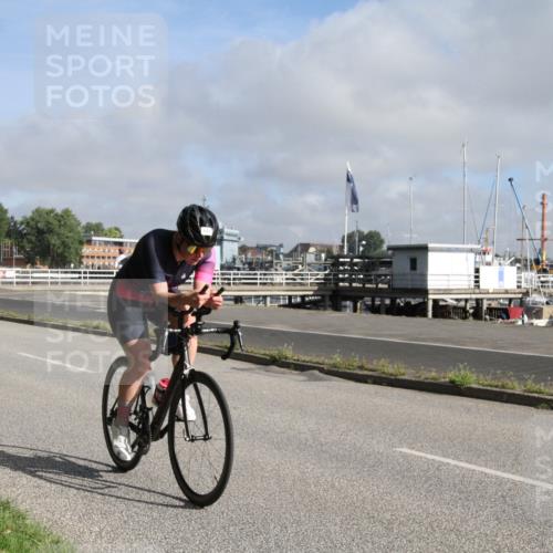 17.08.2025 - KN Förde Triathlon 2025 Yannick Fuchs http://msf.ph/oto/8612291 17.08.2025 09:22:22 Radfahren 126, 127, 198 meine-sportfotos.de