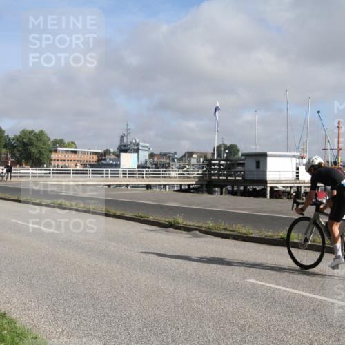 17.08.2025 - KN Förde Triathlon 2025 Yannick Fuchs http://msf.ph/oto/8612295 17.08.2025 09:22:43 Radfahren 128, 143, 150, 162 meine-sportfotos.de
