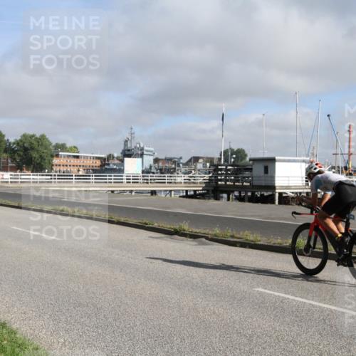 17.08.2025 - KN Förde Triathlon 2025 Yannick Fuchs http://msf.ph/oto/8612336 17.08.2025 09:25:48 Radfahren 105, 140, 164 meine-sportfotos.de