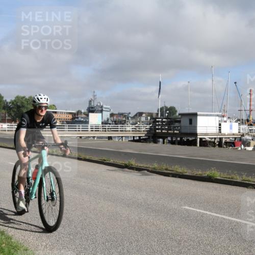 17.08.2025 - KN Förde Triathlon 2025 Yannick Fuchs http://msf.ph/oto/8612337 17.08.2025 09:25:50 Radfahren 105, 140, 164 meine-sportfotos.de