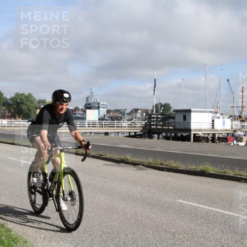 17.08.2025 - KN Förde Triathlon 2025 Yannick Fuchs http://msf.ph/oto/8612338 17.08.2025 09:25:54 Radfahren 105, 140, 144, 159 meine-sportfotos.de