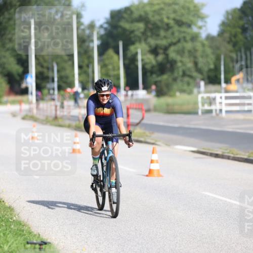 17.08.2025 - KN Förde Triathlon 2025 Yannick Fuchs http://msf.ph/oto/8612424 17.08.2025 10:02:57 Radfahren 142, 153, 181, 216, 137, 153 meine-sportfotos.de