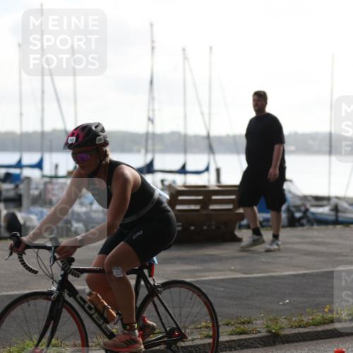 17.08.2025 - KN Förde Triathlon 2025 Yannick Fuchs http://msf.ph/oto/8612465 17.08.2025 10:03:29 Radfahren 149, 183, 202, 213, 215, 223, 242, 158 meine-sportfotos.de