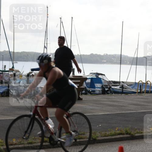 17.08.2025 - KN Förde Triathlon 2025 Yannick Fuchs http://msf.ph/oto/8612467 17.08.2025 10:03:30 Radfahren 149, 183, 202, 213, 215, 223, 242, 158 meine-sportfotos.de