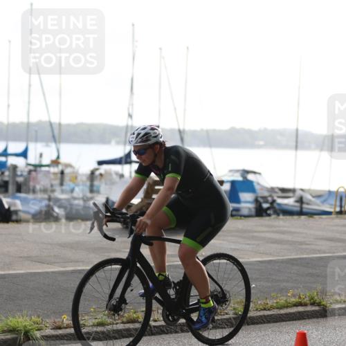 17.08.2025 - KN Förde Triathlon 2025 Yannick Fuchs http://msf.ph/oto/8612514 17.08.2025 10:03:44 Radfahren 160, 172, 207, 254, 149, 172, 221, 242, 254 meine-sportfotos.de