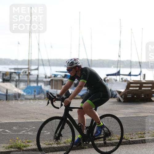 17.08.2025 - KN Förde Triathlon 2025 Yannick Fuchs http://msf.ph/oto/8612515 17.08.2025 10:03:44 Radfahren 160, 172, 207, 254, 149, 172, 221, 242, 254 meine-sportfotos.de