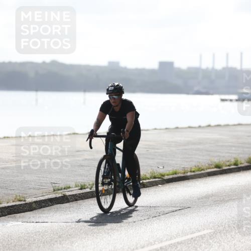 17.08.2025 - KN Förde Triathlon 2025 Yannick Fuchs http://msf.ph/oto/8612565 17.08.2025 10:04:15 Radfahren 111, 196, 218, 224, 234, 211, 234 meine-sportfotos.de