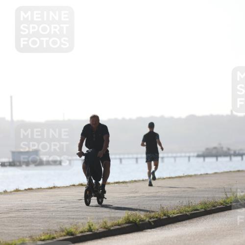 17.08.2025 - KN Förde Triathlon 2025 Yannick Fuchs http://msf.ph/oto/8612590 17.08.2025 09:10:20 Radfahren  meine-sportfotos.de