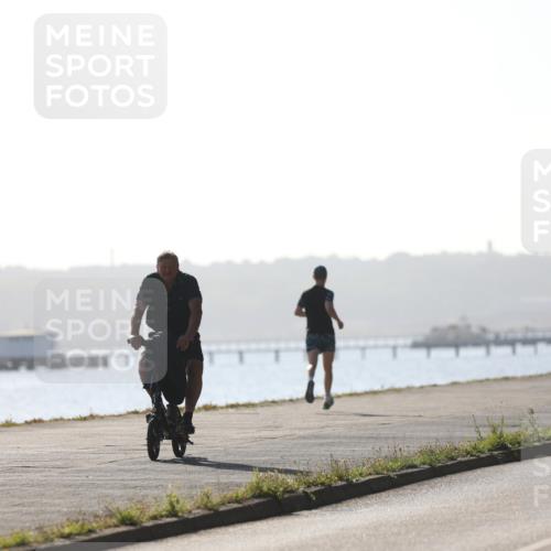 17.08.2025 - KN Förde Triathlon 2025 Yannick Fuchs http://msf.ph/oto/8612591 17.08.2025 09:10:20 Radfahren  meine-sportfotos.de