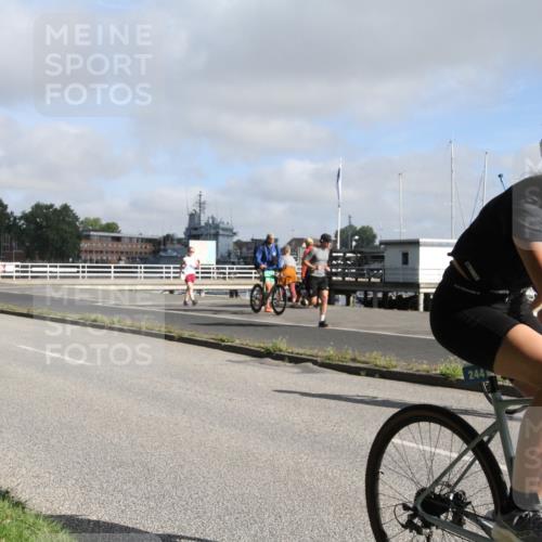 17.08.2025 - KN Förde Triathlon 2025 Yannick Fuchs http://msf.ph/oto/8612611 17.08.2025 09:31:59 Radfahren 234, 244 meine-sportfotos.de