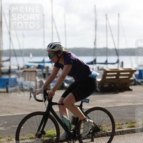 17.08.2025 - KN Förde Triathlon 2025 Yannick Fuchs http://msf.ph/oto/8612639 17.08.2025 10:04:44 Radfahren 156, 170, 231, 176 meine-sportfotos.de