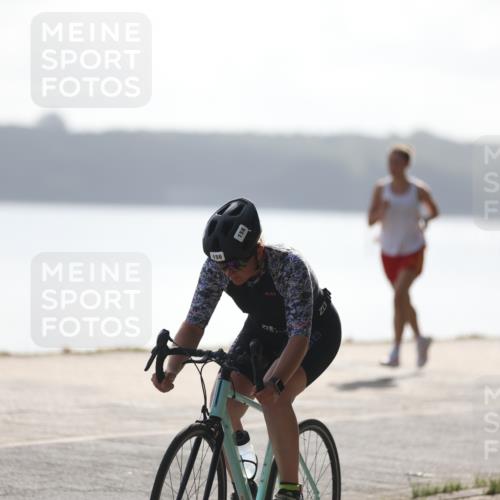 17.08.2025 - KN Förde Triathlon 2025 Yannick Fuchs http://msf.ph/oto/8612652 17.08.2025 10:04:47 Radfahren 156, 216, 231, 170, 176 meine-sportfotos.de