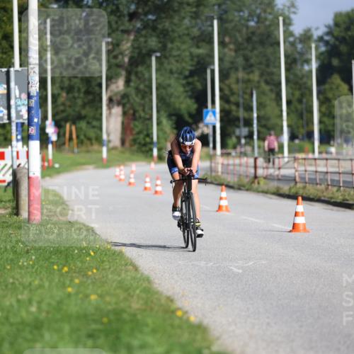 17.08.2025 - KN Förde Triathlon 2025 Yannick Fuchs http://msf.ph/oto/8612827 17.08.2025 09:16:21 Radfahren 103, 115, 252 meine-sportfotos.de