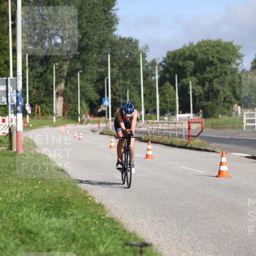 17.08.2025 - KN Förde Triathlon 2025 Yannick Fuchs http://msf.ph/oto/8612836 17.08.2025 09:16:22 Radfahren 103, 115, 253, 252 meine-sportfotos.de