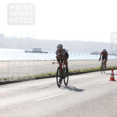 17.08.2025 - KN Förde Triathlon 2025 Yannick Fuchs http://msf.ph/oto/8612907 17.08.2025 09:16:43 Radfahren 105, 121 meine-sportfotos.de