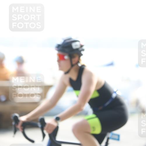 17.08.2025 - KN Förde Triathlon 2025 Yannick Fuchs http://msf.ph/oto/8612914 17.08.2025 10:07:13 Radfahren 163, 175, 186, 205, 237, 155, 175 meine-sportfotos.de