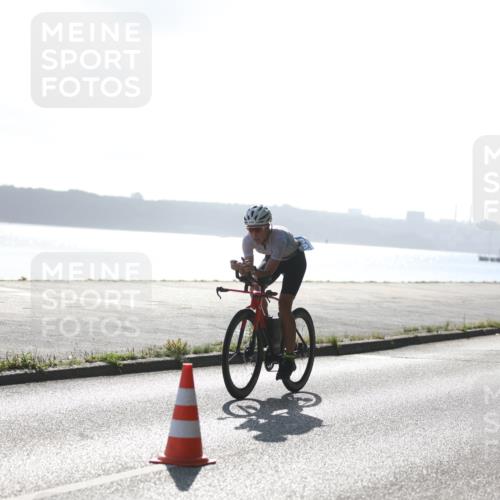 17.08.2025 - KN Förde Triathlon 2025 Yannick Fuchs http://msf.ph/oto/8612915 17.08.2025 09:16:44 Radfahren 105, 121 meine-sportfotos.de