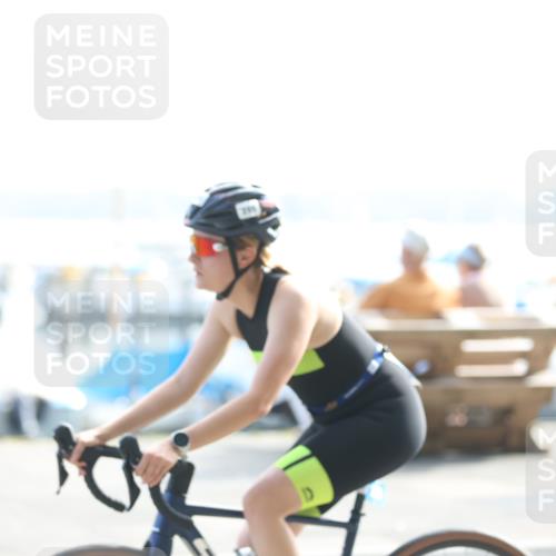 17.08.2025 - KN Förde Triathlon 2025 Yannick Fuchs http://msf.ph/oto/8612916 17.08.2025 10:07:13 Radfahren 163, 175, 186, 205, 237, 155, 175 meine-sportfotos.de