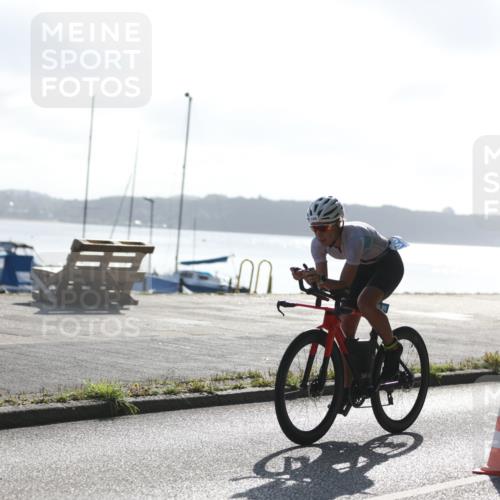 17.08.2025 - KN Förde Triathlon 2025 Yannick Fuchs http://msf.ph/oto/8612920 17.08.2025 09:16:45 Radfahren 105, 121 meine-sportfotos.de