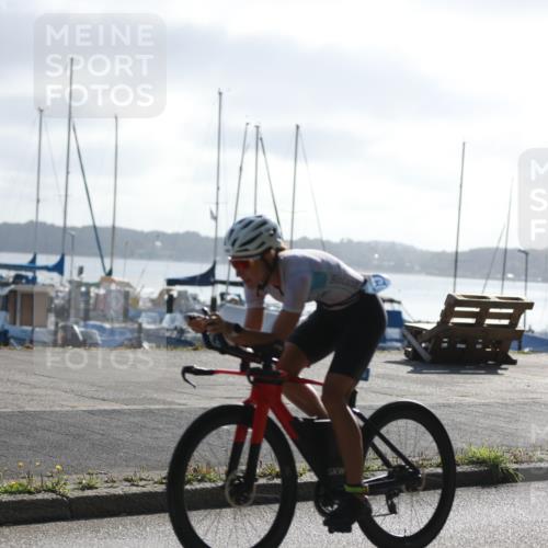 17.08.2025 - KN Förde Triathlon 2025 Yannick Fuchs http://msf.ph/oto/8612925 17.08.2025 09:16:45 Radfahren 105, 121 meine-sportfotos.de