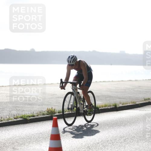 17.08.2025 - KN Förde Triathlon 2025 Yannick Fuchs http://msf.ph/oto/8612927 17.08.2025 09:16:46 Radfahren 105, 121, 105 meine-sportfotos.de