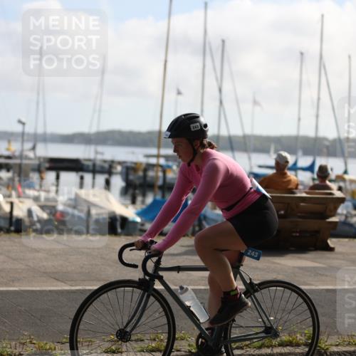 17.08.2025 - KN Förde Triathlon 2025 Yannick Fuchs http://msf.ph/oto/8612961 17.08.2025 10:07:39 Radfahren 195, 201, 235, 243 meine-sportfotos.de