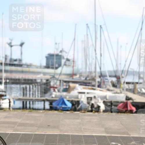 17.08.2025 - KN Förde Triathlon 2025 Yannick Fuchs http://msf.ph/oto/8612966 17.08.2025 10:07:40 Radfahren 195, 201, 235, 243, 235 meine-sportfotos.de