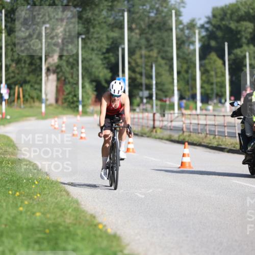17.08.2025 - KN Förde Triathlon 2025 Yannick Fuchs http://msf.ph/oto/8612985 17.08.2025 09:17:21 Radfahren 101, 108, 109, 113, 106, 110 meine-sportfotos.de