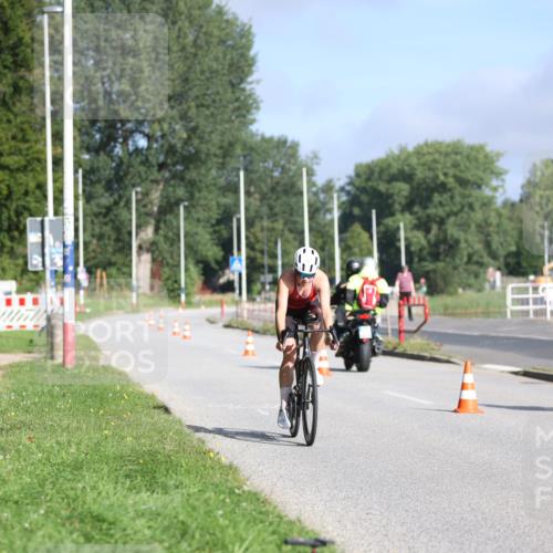 17.08.2025 - KN Förde Triathlon 2025 Yannick Fuchs http://msf.ph/oto/8612991 17.08.2025 09:17:21 Radfahren 101, 108, 109, 113, 106, 110 meine-sportfotos.de