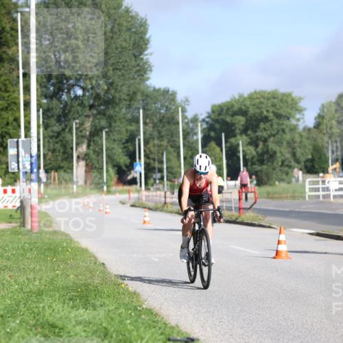 17.08.2025 - KN Förde Triathlon 2025 Yannick Fuchs http://msf.ph/oto/8612993 17.08.2025 09:17:22 Radfahren 101, 108, 109, 113, 106, 110 meine-sportfotos.de