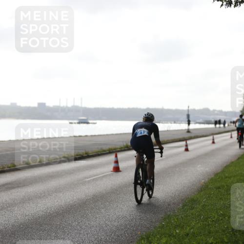 17.08.2025 - KN Förde Triathlon 2025 Yannick Fuchs http://msf.ph/oto/8613054 17.08.2025 10:08:35 Radfahren 190, 199, 212 meine-sportfotos.de