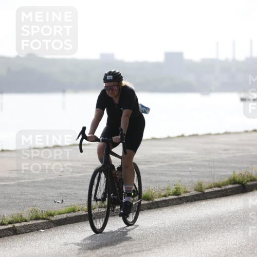 17.08.2025 - KN Förde Triathlon 2025 Yannick Fuchs http://msf.ph/oto/8613084 17.08.2025 10:09:58 Radfahren 245, 225 meine-sportfotos.de