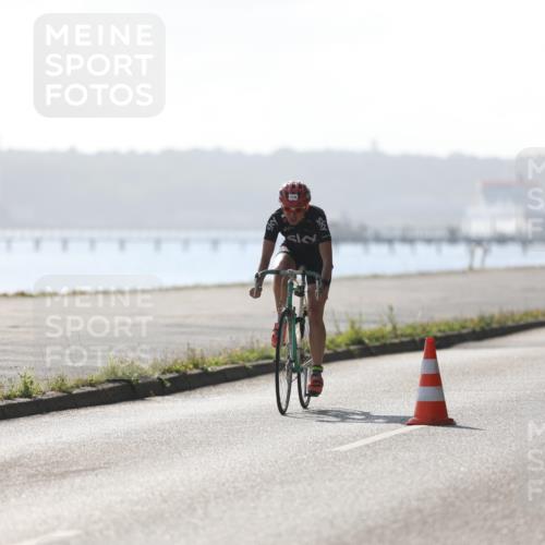 17.08.2025 - KN Förde Triathlon 2025 Yannick Fuchs http://msf.ph/oto/8613104 17.08.2025 09:18:06 Radfahren 103, 105, 107, 119, 253 meine-sportfotos.de