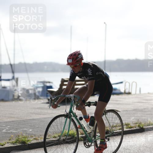 17.08.2025 - KN Förde Triathlon 2025 Yannick Fuchs http://msf.ph/oto/8613127 17.08.2025 09:18:09 Radfahren 103, 105, 107, 119, 253 meine-sportfotos.de