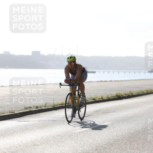 17.08.2025 - KN Förde Triathlon 2025 Yannick Fuchs http://msf.ph/oto/8613139 17.08.2025 09:18:11 Radfahren 103, 105, 107, 119 meine-sportfotos.de
