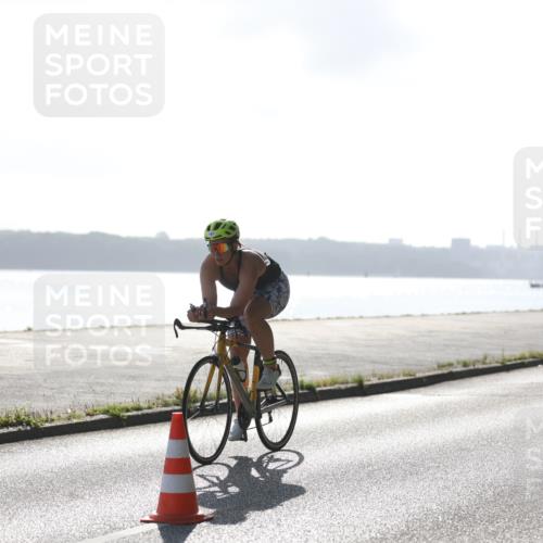 17.08.2025 - KN Förde Triathlon 2025 Yannick Fuchs http://msf.ph/oto/8613144 17.08.2025 09:18:12 Radfahren 103, 105, 107, 119 meine-sportfotos.de