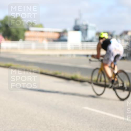 17.08.2025 - KN Förde Triathlon 2025 Yannick Fuchs http://msf.ph/oto/8613159 17.08.2025 09:18:14 Radfahren 103, 105, 107, 121, 107, 119 meine-sportfotos.de