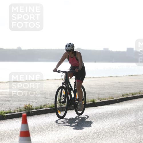 17.08.2025 - KN Förde Triathlon 2025 Yannick Fuchs http://msf.ph/oto/8613197 17.08.2025 09:18:28 Radfahren 117, 120, 157, 121 meine-sportfotos.de