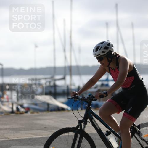 17.08.2025 - KN Förde Triathlon 2025 Yannick Fuchs http://msf.ph/oto/8613205 17.08.2025 09:18:30 Radfahren 117, 120, 157, 121 meine-sportfotos.de